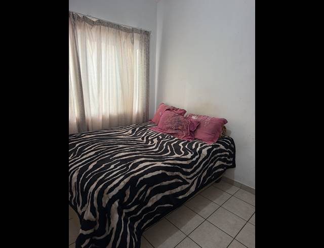 2 BEDROOM APARTMENT FOR SALE IN DAWN PARK